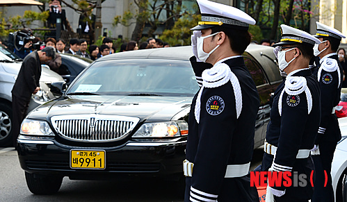 사진이 안보일 때→우측클릭→'사진보기' 클릭, OK. ☞작성: Daum카페: 한국 네티즌본부