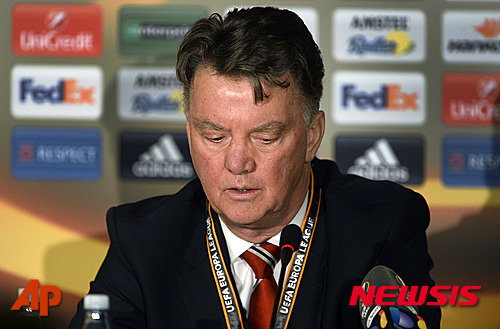 Manchester United coach Louis van Gaal speaks during a press conference after the team lost to FC Midtjylland in the Europa League in Herning, Denmark, Thursday, Feb. 18, 2016. Manchester United's disappointing season hit a new low with a 2-1 loss at Danish champion FC Midtjylland in the Europa League last 32 on Thursday, with a pre-match injury to goalkeeper David de Gea adding to the fallen English giant's woes in the first leg. (Tobias Nicolai Kvist Larsen/POLFOTO via AP) DENMARK OUT