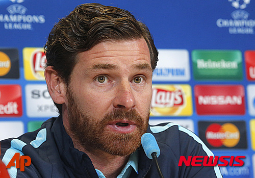 Zenit's head coach Andre Villas-Boas speaks during a news conference on the eve of the Champions League Round of 16 second leg soccer match between Benfica and Zenit St. Petersburg in St. Petersburg, Russia, Tuesday, March 8, 2016. (AP Photo/Dmitri Lovetsky)