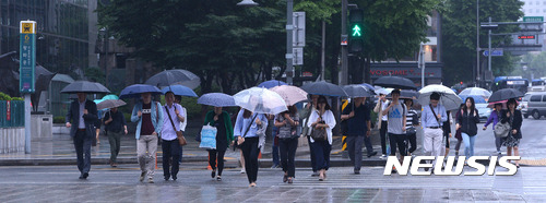 [다음주날씨]장마전선 북상 전국 곳곳 비…폭염 누그러질 듯