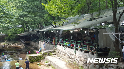 서울 북한산·수락산계곡 사유화영업 덜미…20명 입건