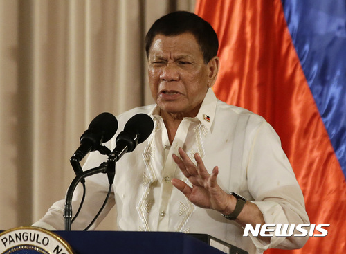 [종합]필리핀 대통령 관저 근처서 경호실 직원 총에 맞아 사망