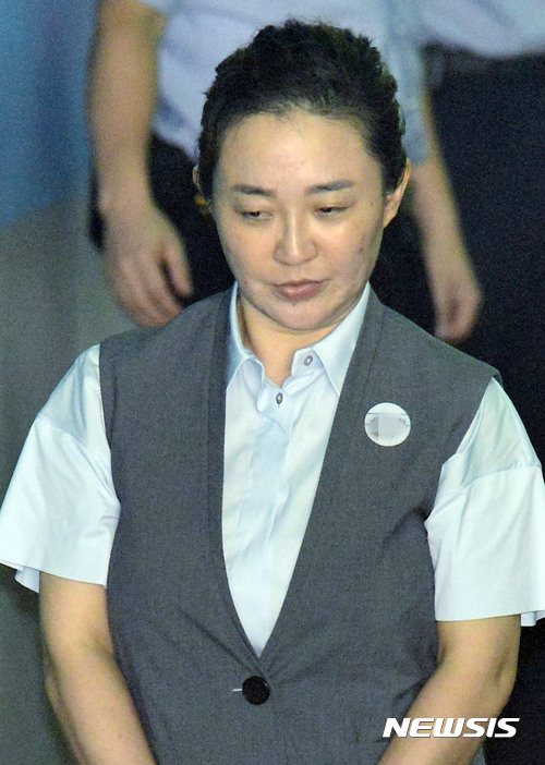 associate_pic4