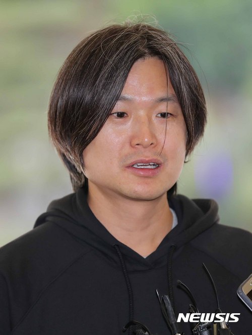 associate_pic4