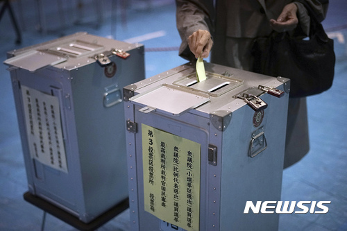 日 중의원 선거 투표율 오전 11시 현재 12.24%
