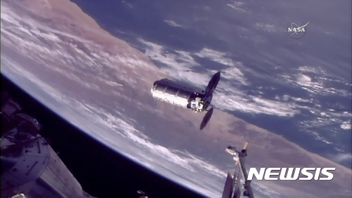 NASA 우주비행사들 ISS에서 '스타워즈' 시청