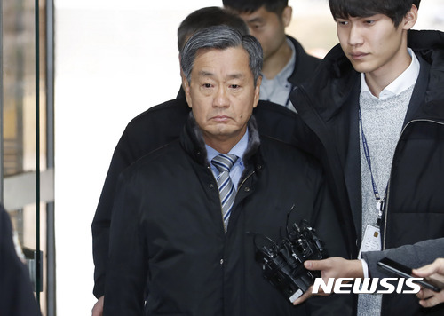 [종합]이종명 구속적부심 '기각'…김관진·임관빈과 달리 석방 안돼