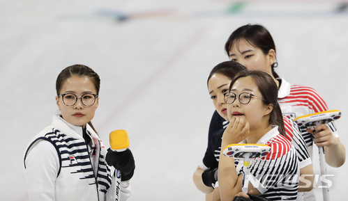[초점]'올림픽 4강' 여자 컬링, 평창의 기적은 지금부터다