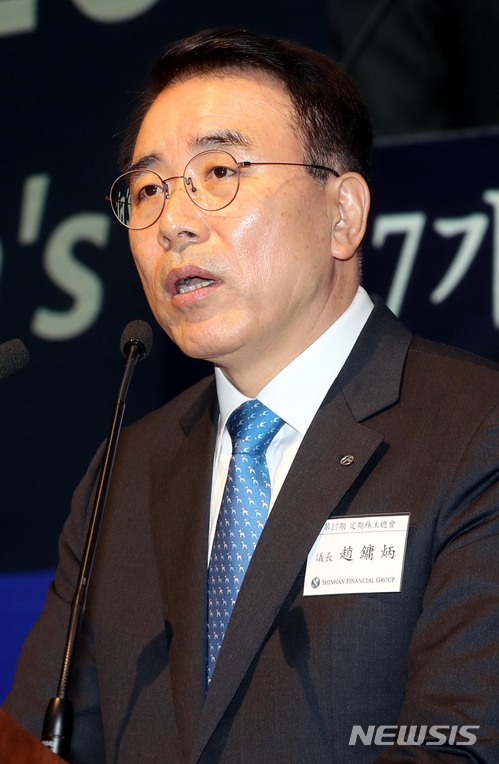associate_pic4