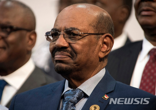 수단 검찰, 바시르 전 대통령 기소…살인 혐의 적용