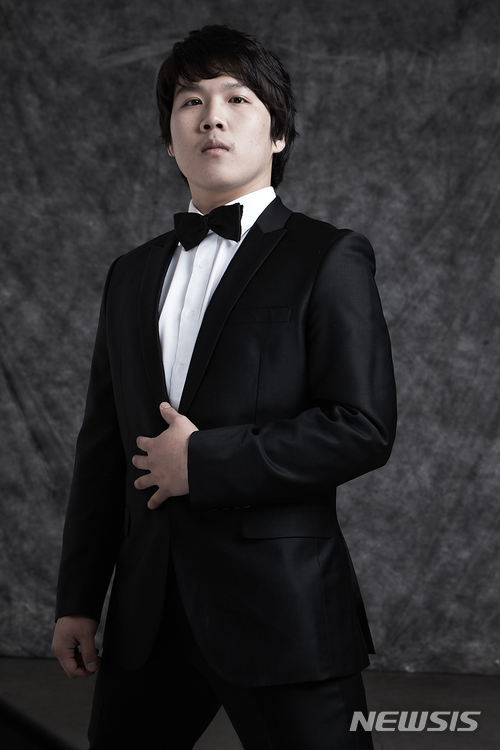 associate_pic5