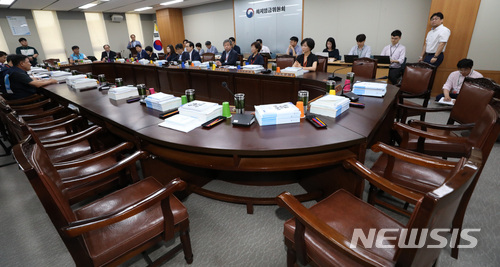 최저임금위 오후 회의에도 경영계 불참…경영계 "복귀 논의중"