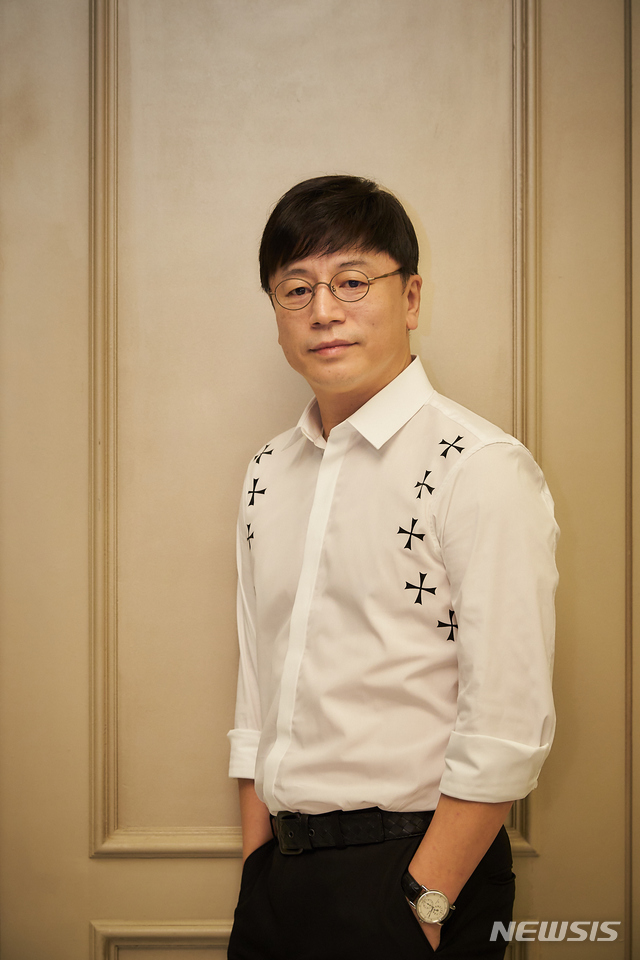 associate_pic