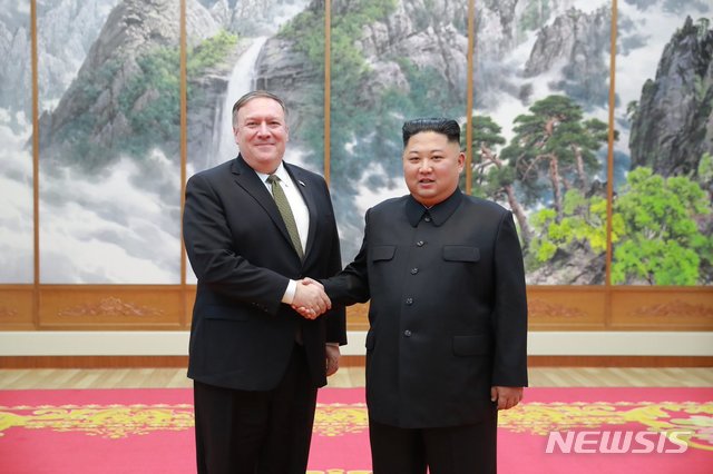 폼페이오 "남북관계·비핵화 동시 진전 위해 한국과 긴밀히 협력하겠다"