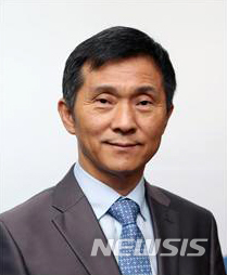 associate_pic4