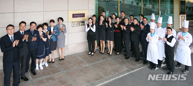 associate_pic4