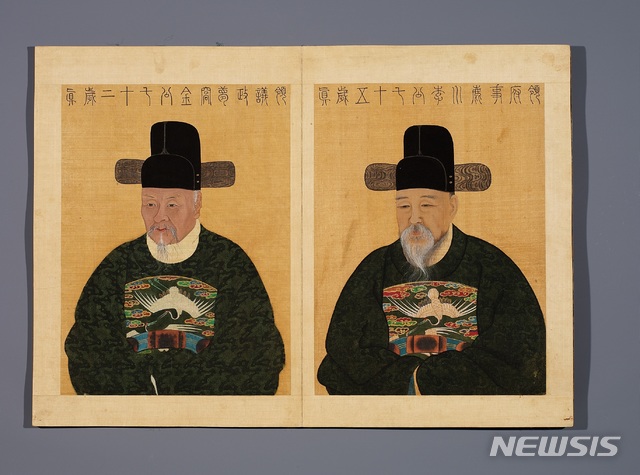 기사계첩의 기로신 초상화, 김창집(왼쪽)과 이유