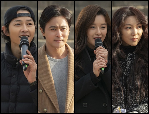 【서울=뉴시스】 왼쪽부터 송중기, 장동건, 김지원, 김옥빈(사진=tvN 제공)