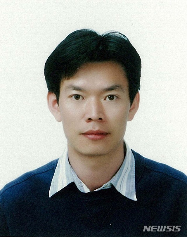 associate_pic