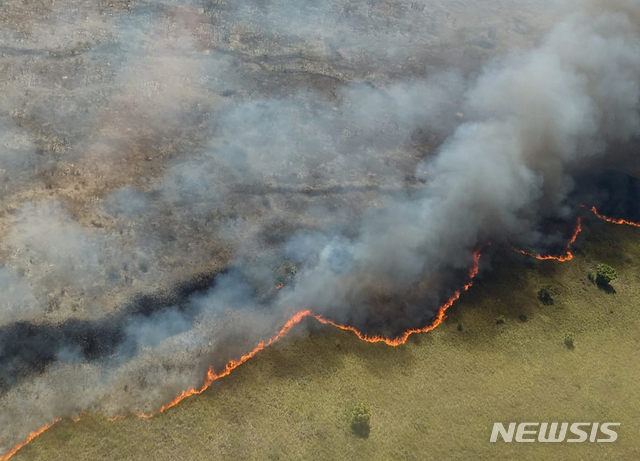 멕시코 유카탄반도 리조트· 자연보호지구에 대형 들불   