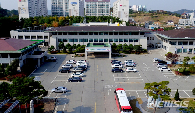 【태안=뉴시스】 태안군청 전경.(사진=태안군 제공)