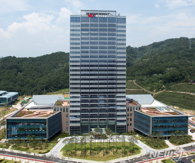 경북 김천 혁신도시에 있는 한국도로공사 본사 사옥 (사진=뉴시스 DB)