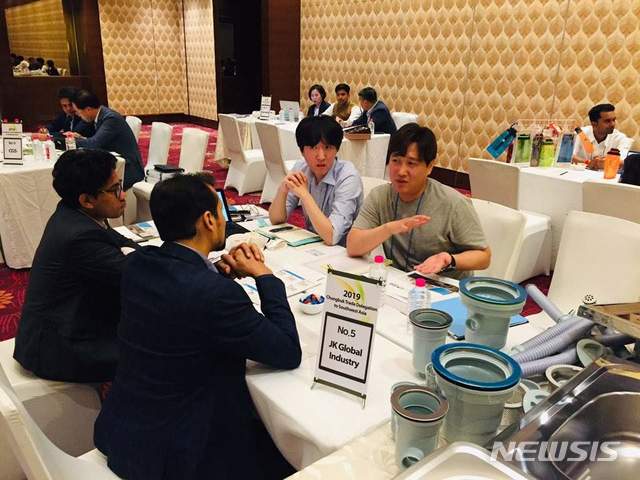 충북도, 서남아시아 시장 공략 나서…경제사절단 파견 - 뉴스 썸네일 이미지