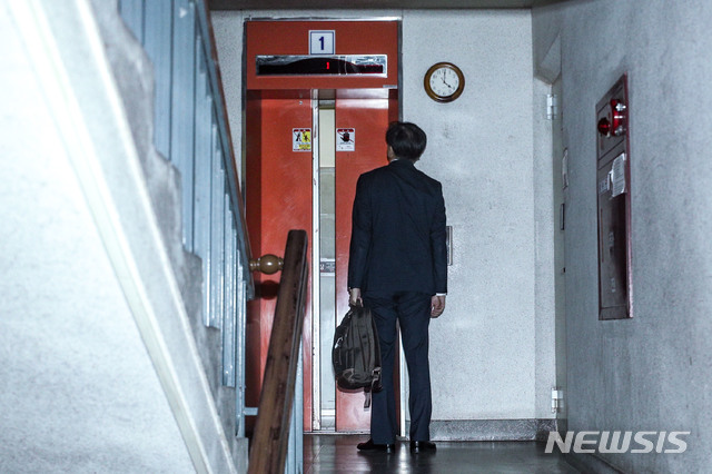 associate_pic4