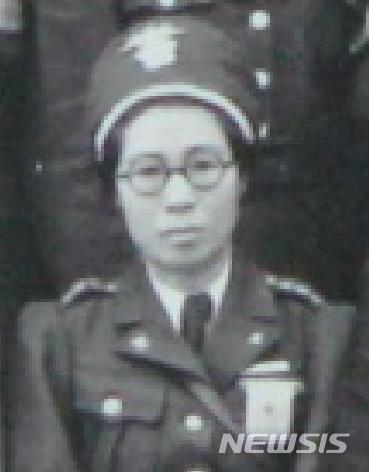 associate_pic4