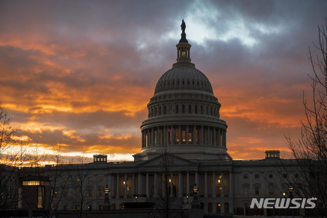[워싱턴=AP/뉴시스]미국 워싱턴의 미 국회의사당 모습. 2019.12.17