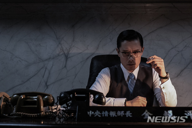 associate_pic4