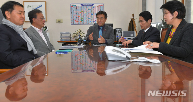associate_pic4