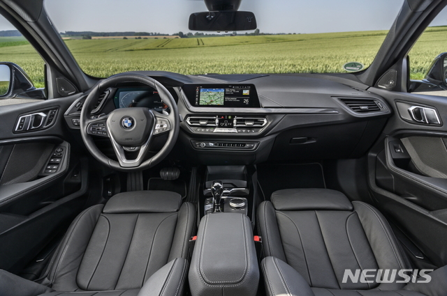 컴팩트 해치백 '3세대 BMW 뉴 1시리즈' 국내 출시 