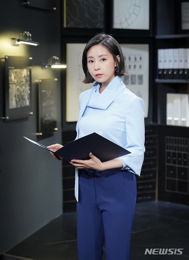 [서울=뉴시스] JTBC 시사교양 프로그램 '사건반장' 진행 박혜진 아나운서 (사진=JTBC 제공) 2020.01.23. photo@newsis.com