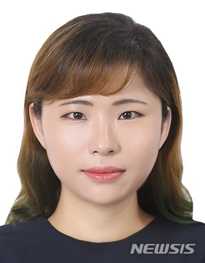 associate_pic4