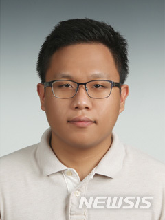 associate_pic