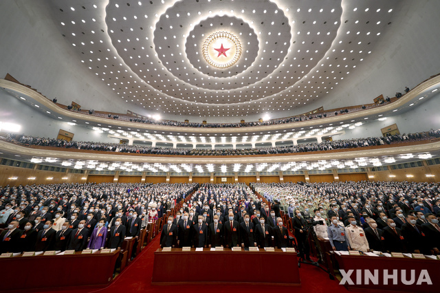 [베이징=신화/뉴시스] 22일 중국 베이징 인민대회당에서 전국인민대표대회(전인대)가 열리고 있다. 2020.05.22.