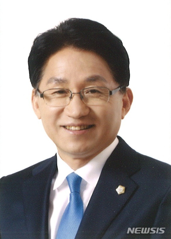 associate_pic