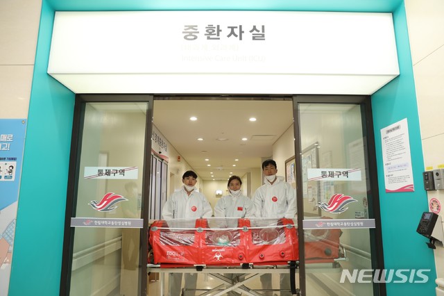 associate_pic5