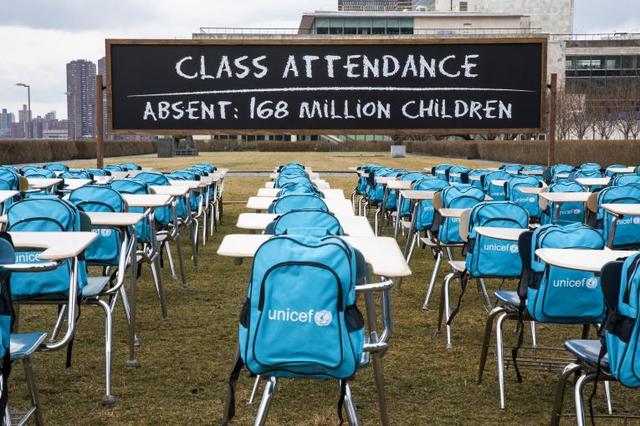 [서울=뉴시스]유엔아동기금(UNICEF·유니세프)은 코로나19 봉쇄로 아동 1억6800만명 이상이 작년 내내 학교에 가지 못했다고 분석했다. (사진: 유니세프 홈페이지) 2021.3.3. *재판매 및 DB 금지