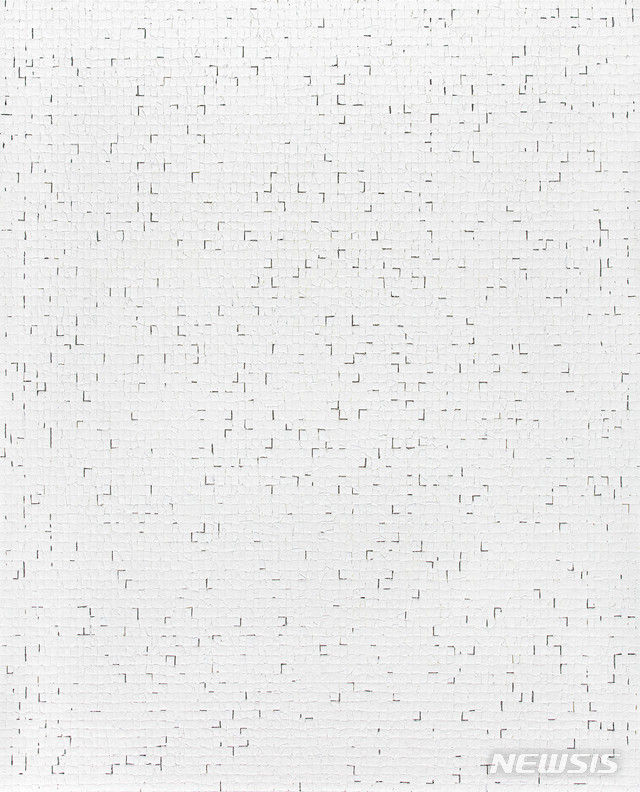 [서울=뉴시스] 추정가 3억5000만~5억원, 정상화, 무제 013-11-20acrylic on canvas 162.2×130.3cm (100), 2013