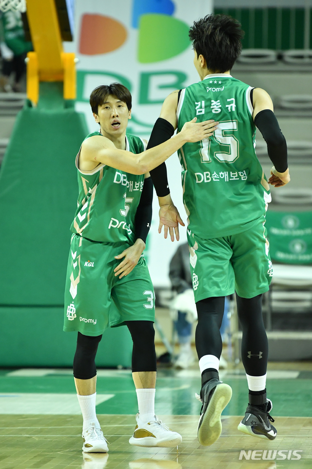 [서울=뉴시스]프로농구 원주 DB 두경민 (사진 = KBL 제공)