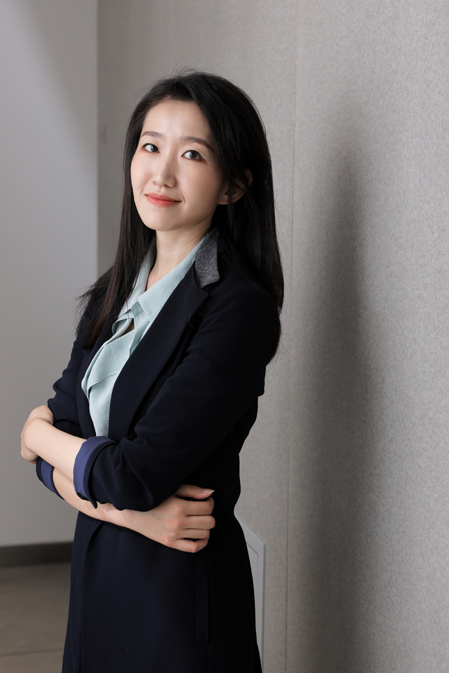 associate_pic