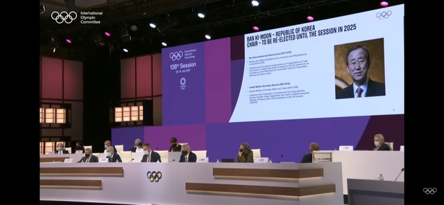 반기문, IOC윤리위원장에 재선…2025년까지 4년간 임기