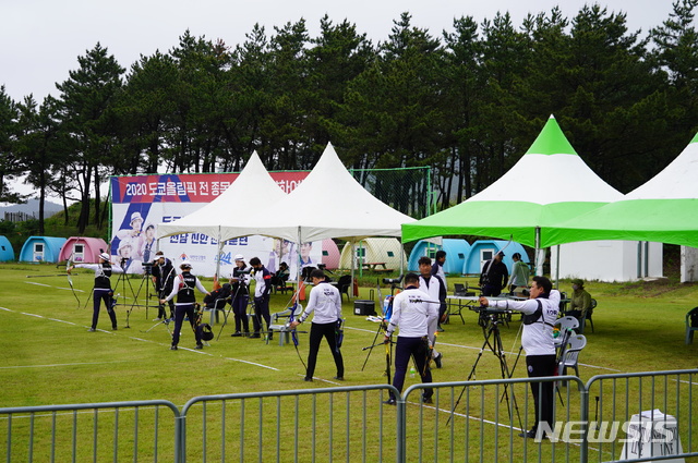 [서울=뉴시스]양궁대표팀 전남 신안 전지훈련 (사진 = 대한양궁협회 제공)