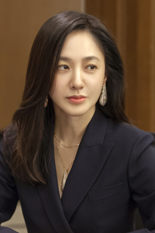 associate_pic