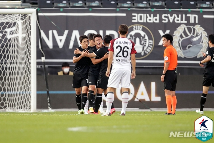 [서울=뉴시스] 성남FC 박수일 동점골. (사진=프로축구연맹 제공)