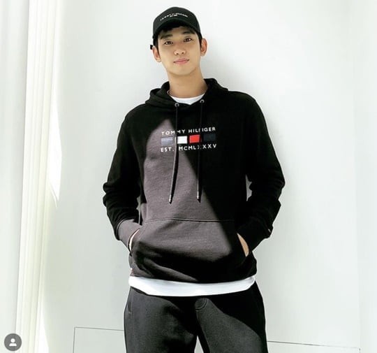 associate_pic
