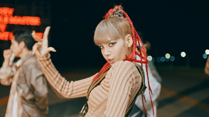 [서울=뉴시스] 블랙핑크 리사. (사진=YG엔터테인먼트 제공).2021.09.24.photo@newsis.com