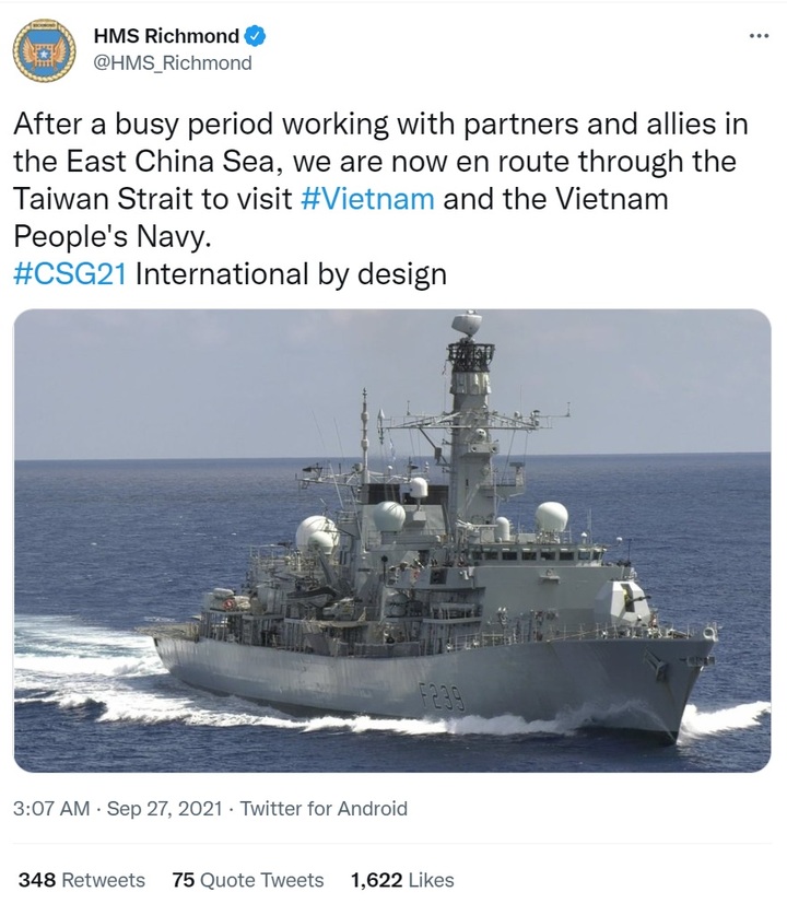 [서울=뉴시스]영국 구축함 리치몬드호는 27일(현지시간) 트위터를 통해 동중국해의 파트너와 동맹국들과 협력한 후 베트남을 방문하기 위해 대만해협을 경유하고 있다고 밝혔다. 사진은 리치몬드호 트위터 갈무리. 2021.09.28.